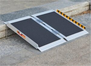 FACHNUO 2 Feet Portable Wheelchair ...